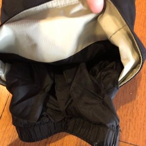 Women Obermeyer ski pants size 4 good condition